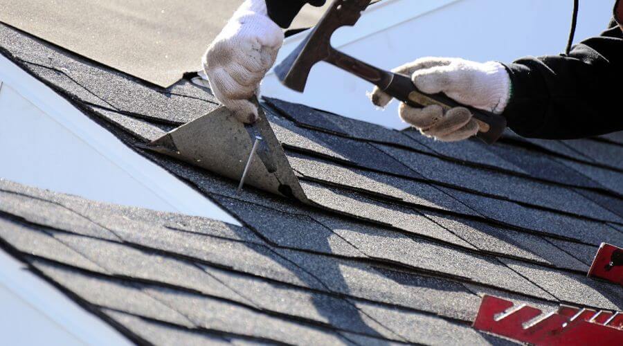 Professional Flat Roofing Installation in Roark, KY